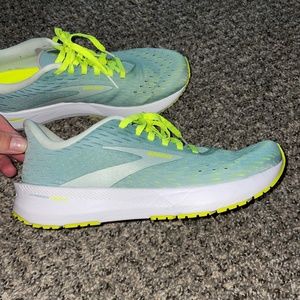 Brooks Hyperion tempo womens 8.5